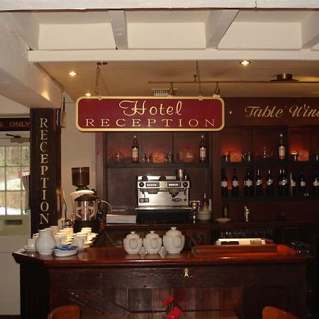 Sir Douglas Haig Inn Effingham Ngoại thất bức ảnh